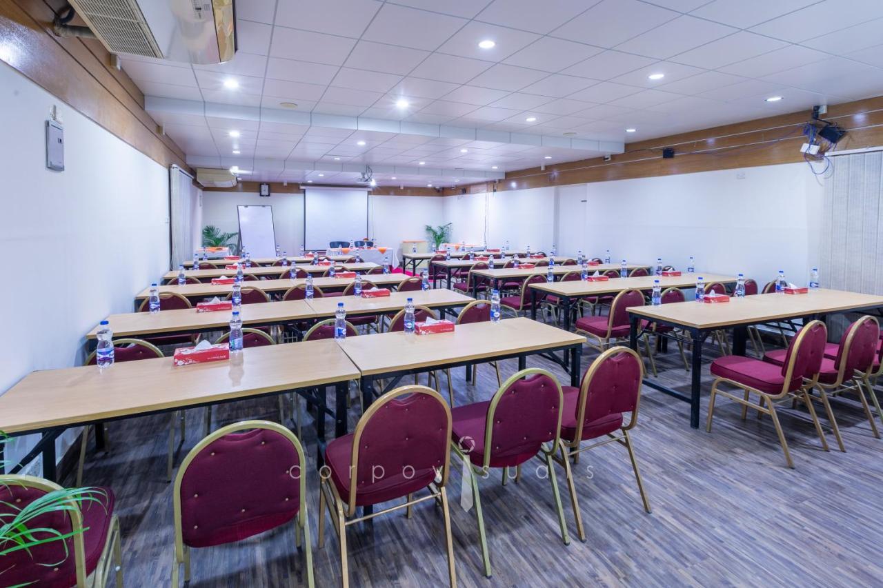Sel Nibash Hotel & Serviced Apartments Dakka Kültér fotó