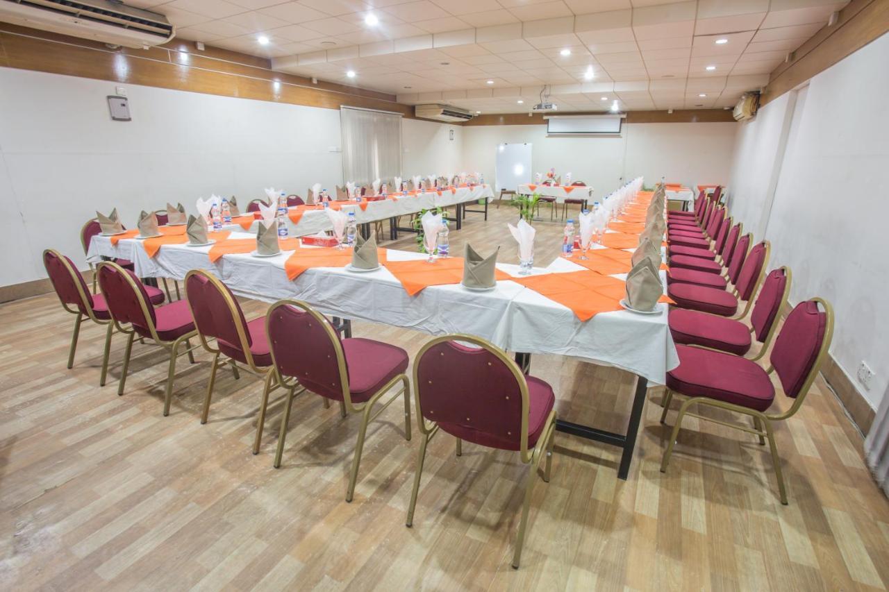 Sel Nibash Hotel & Serviced Apartments Dakka Kültér fotó